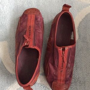 Merrell European style leather sneaker